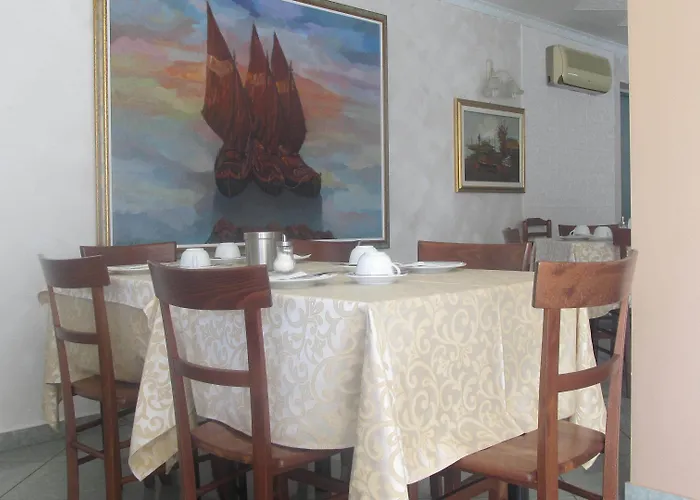 Bellavista Szálloda 3*