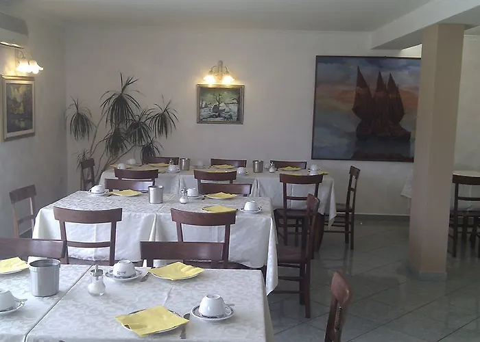 Bellavista Szálloda 3*